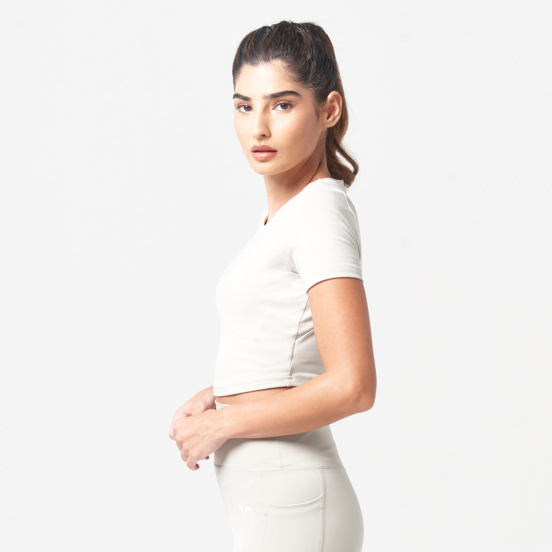 ESSENTIAL CROPPED TEE - WILLOW GREY